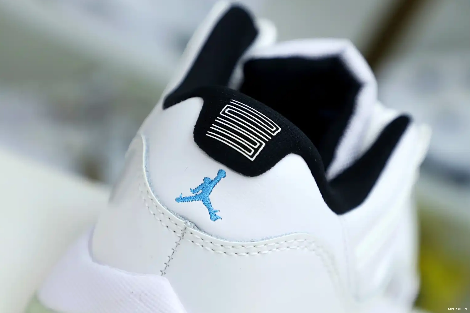 LOW LEGEND Kimikick JORDAN RETRO AIR BLUE 11 0519